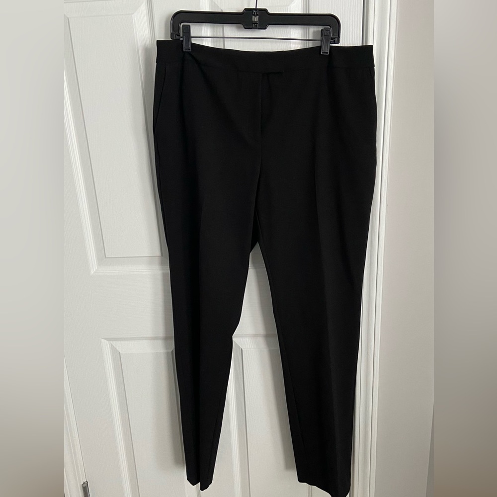 NWT Jones NY Flat Front Straight leg size 14 Trouser